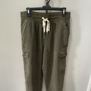 Aerie Olive Green Cargo Pants Size M